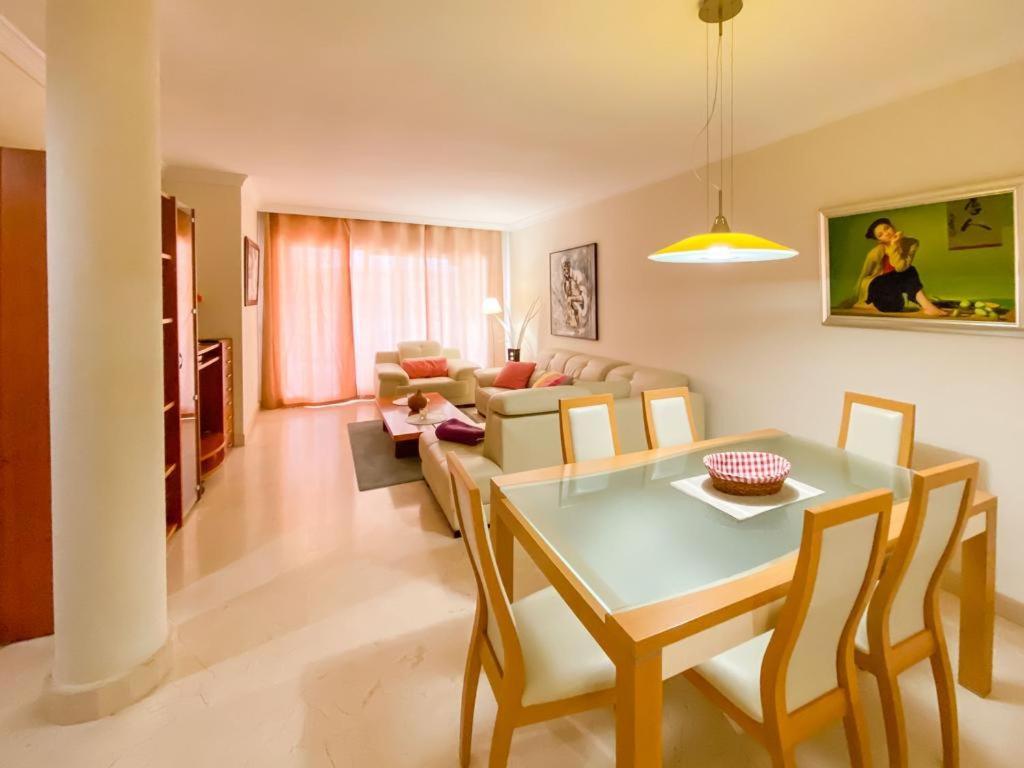 Apartamento En Los Patios De Santa Maria Golf Marbella Eksteriør billede
