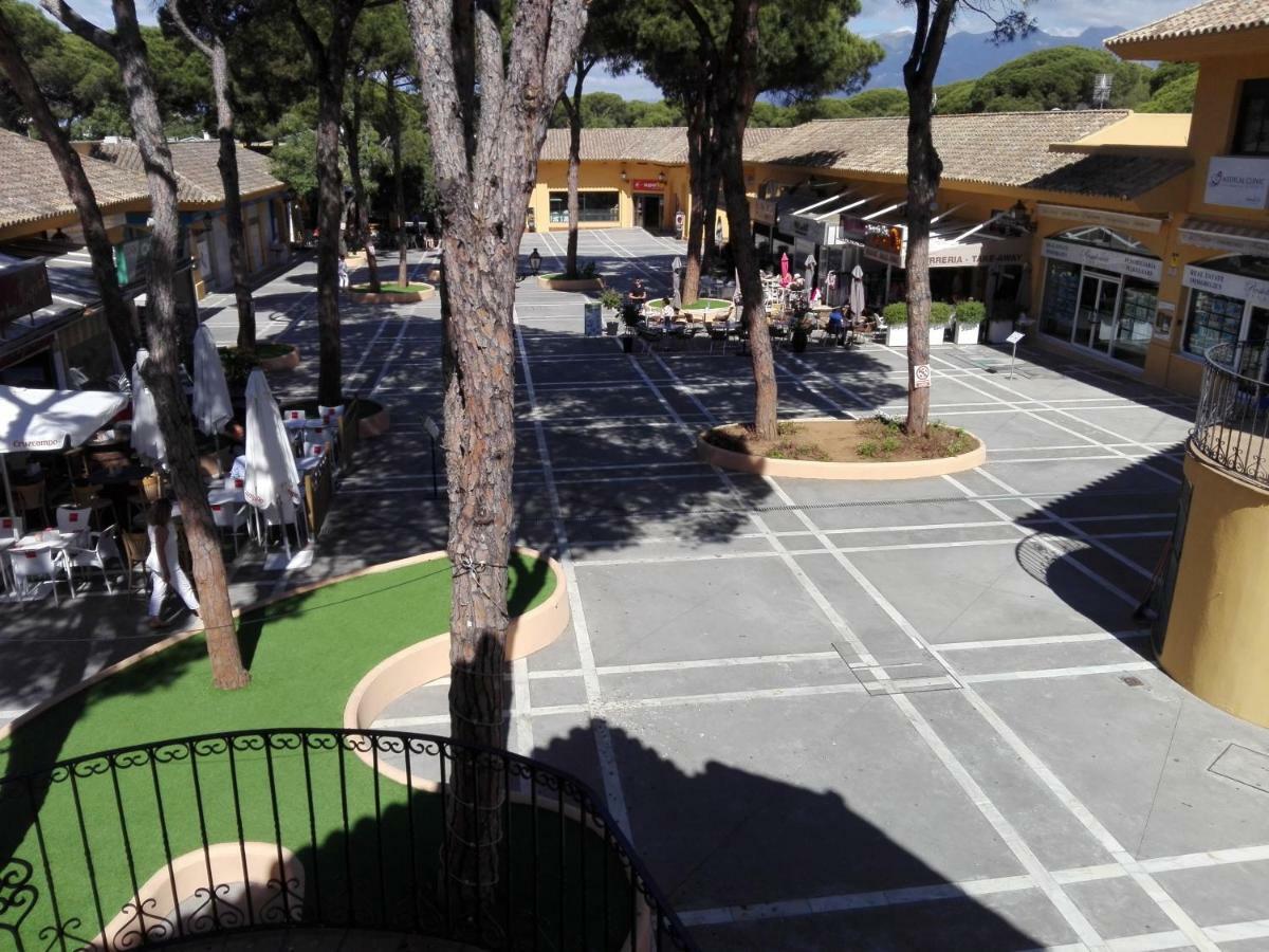Apartamento En Los Patios De Santa Maria Golf Marbella Eksteriør billede